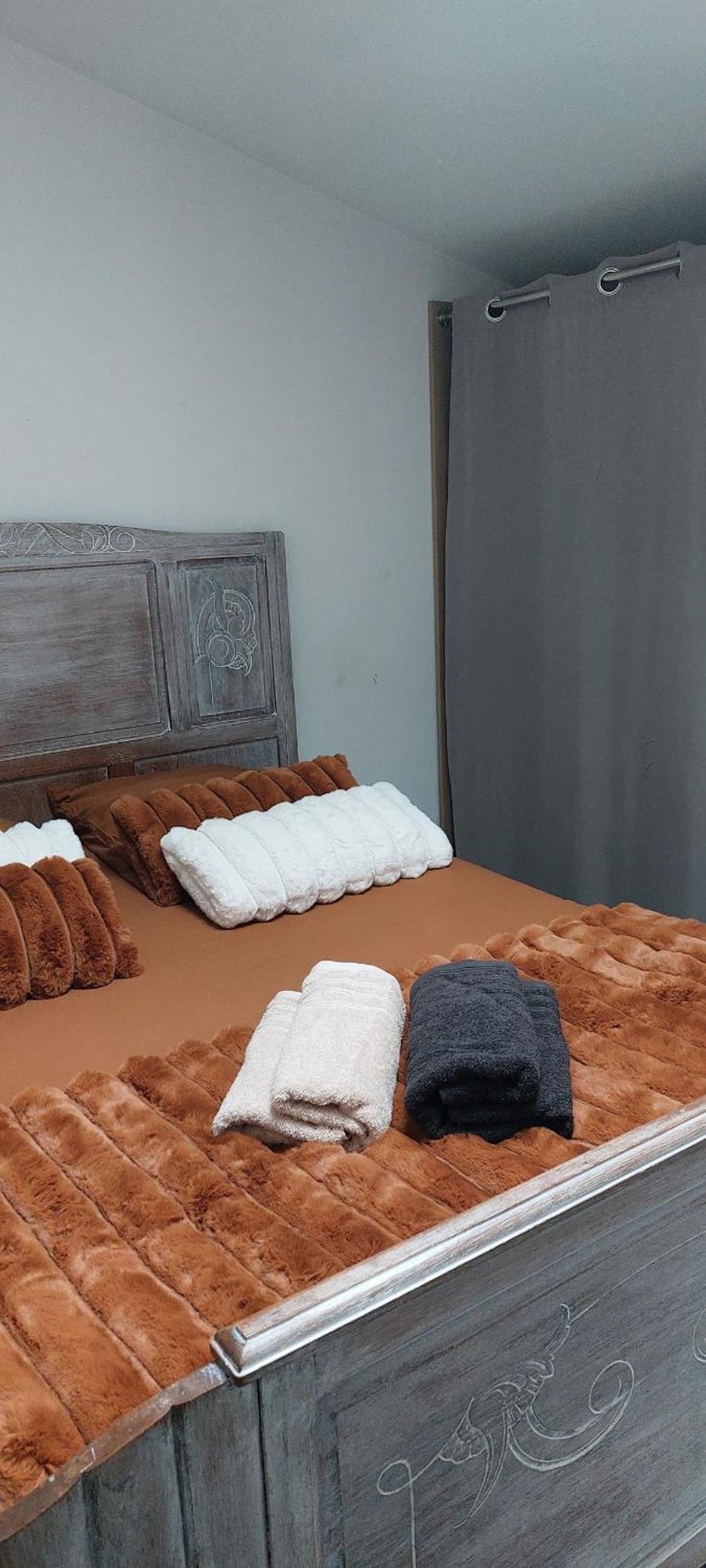 La Maisonette Mellona Chanzeaux Extérieur photo